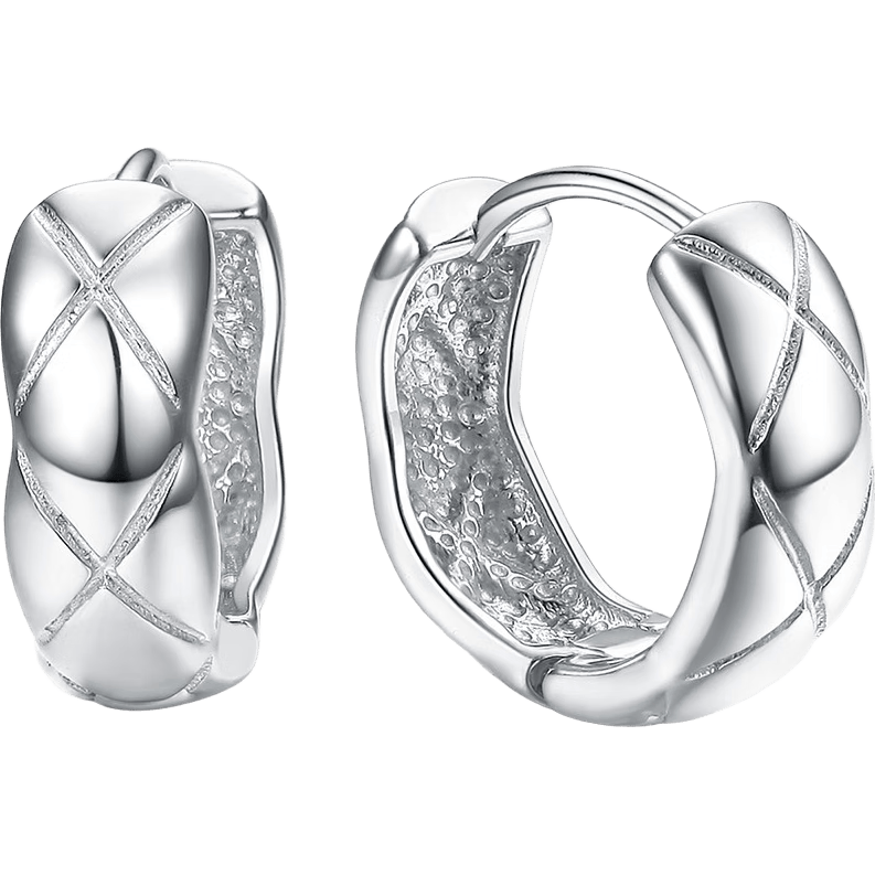 ——潮宏基御范PT950铂金耳环瓦力棋牌为她的生日增添一份奢华