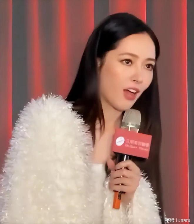 钱向佐带娃有时异地但豪门日子藏不住了瓦力棋牌游戏郭碧婷手撕谣言：婆婆给(图7)