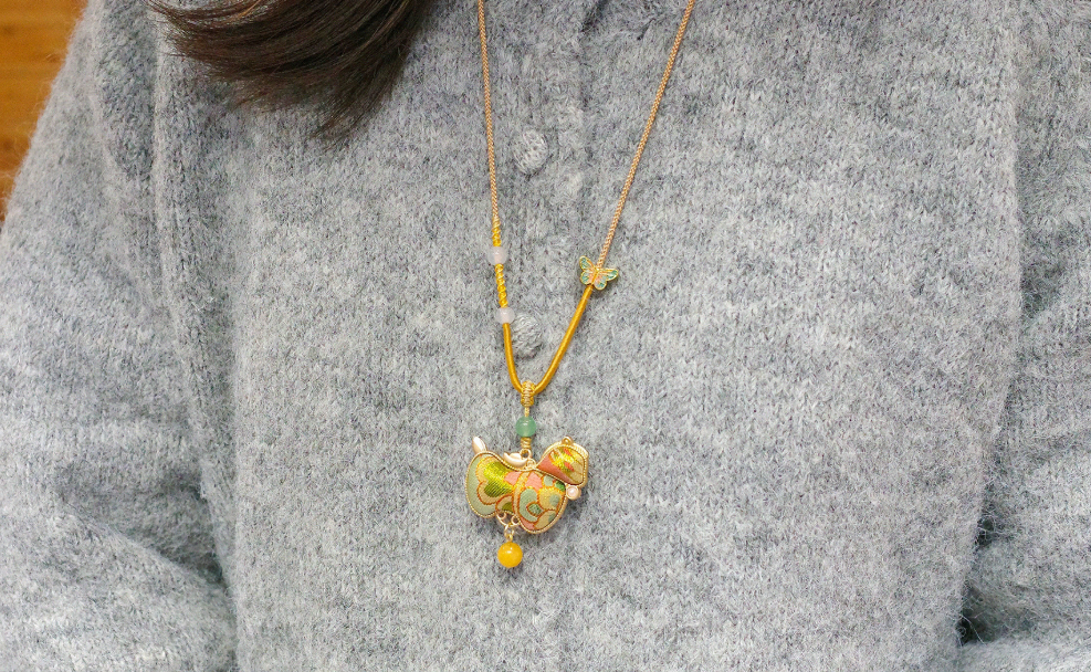 款小马 指尖非遗装点生活瓦力棋牌试玩一起来做爆(图2)